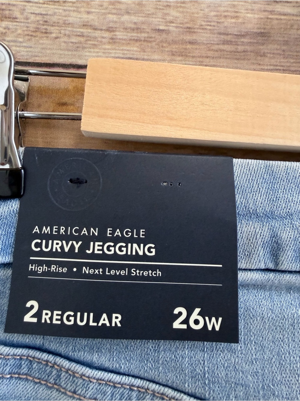 American Eagle Jeans Women’s Size 2 High-Rise Next Level Stretch Jegging NWT - Picture 5 of 6